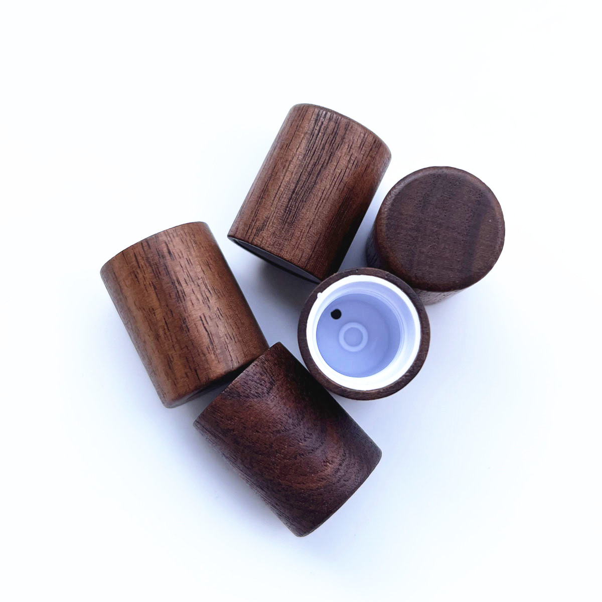 Attar Oil Roll On - 10X Крышки из натурального черного ореха