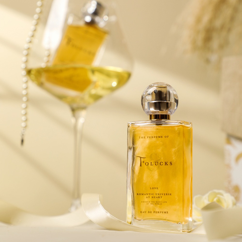 Perfume Fragrance Couture - Свежий и натуральный цветочно-фруктовый аромат из